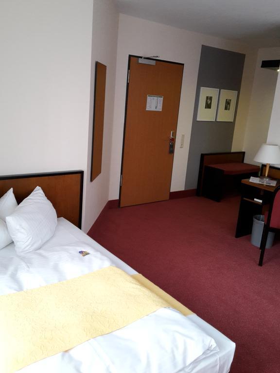 City Hotel Aschersleben Kültér fotó