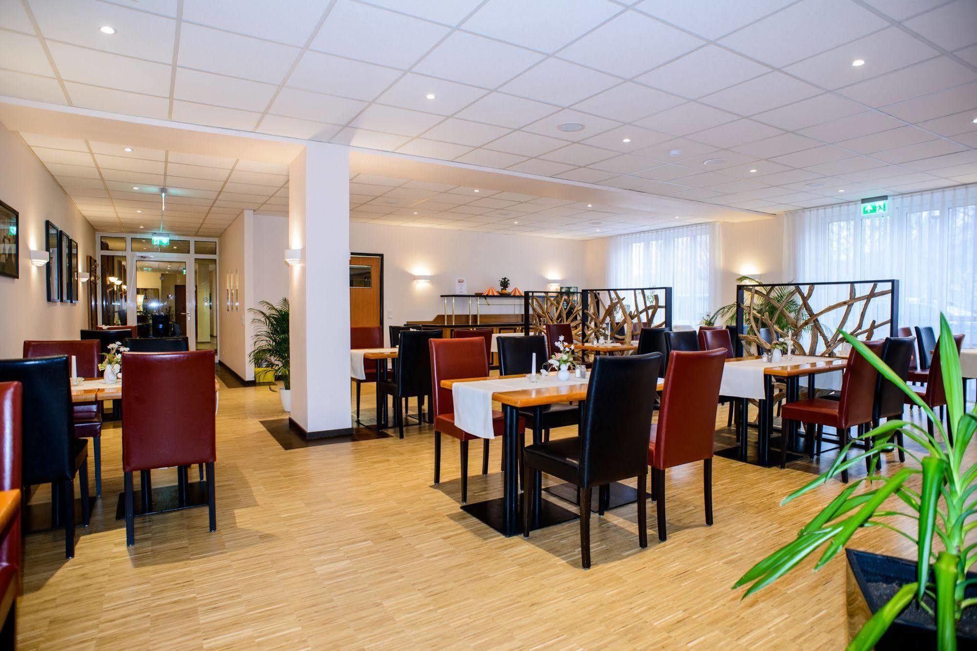 City Hotel Aschersleben Kültér fotó