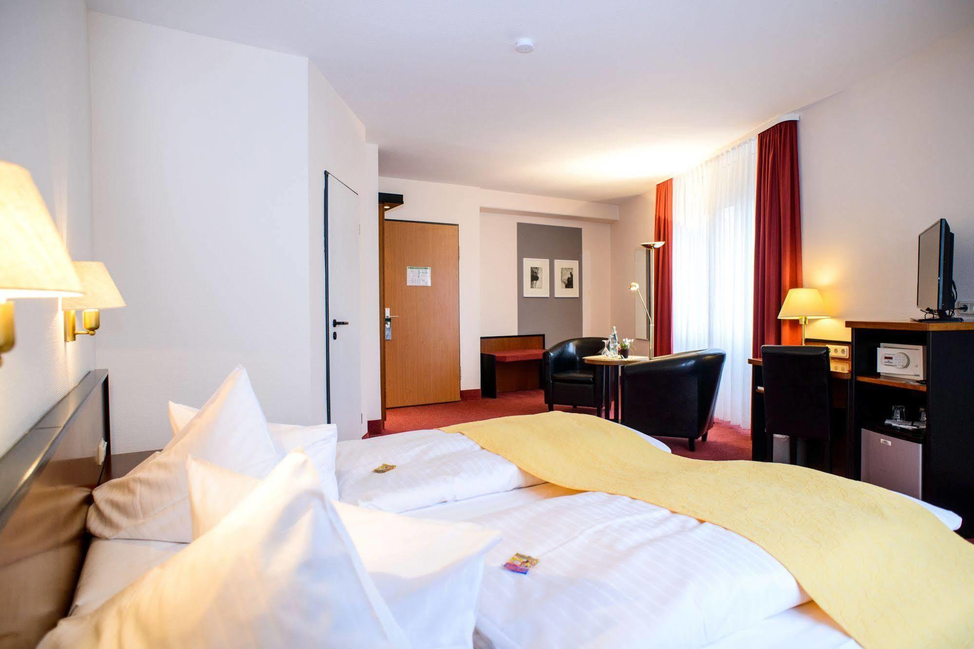 City Hotel Aschersleben Kültér fotó