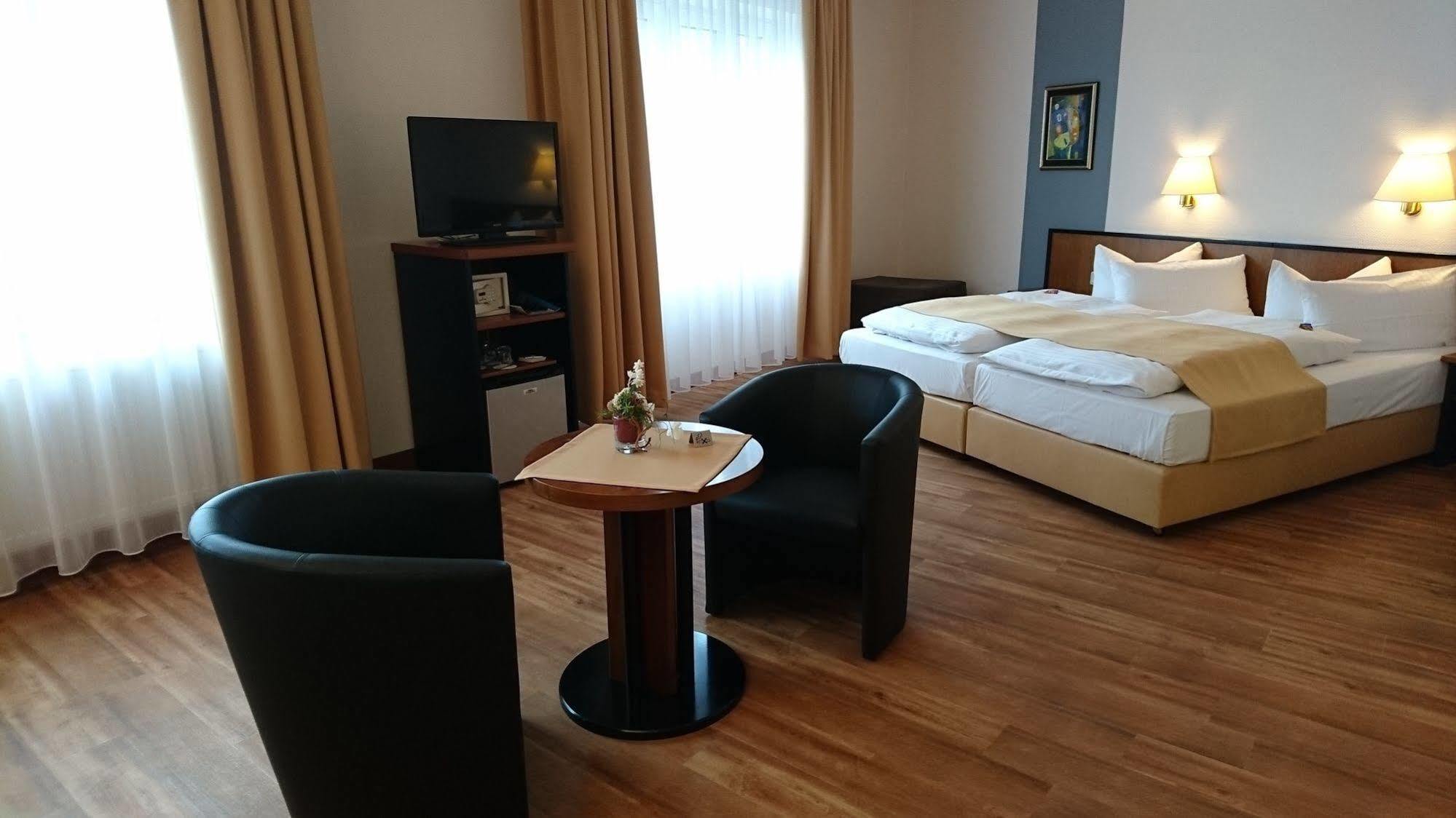 City Hotel Aschersleben Kültér fotó