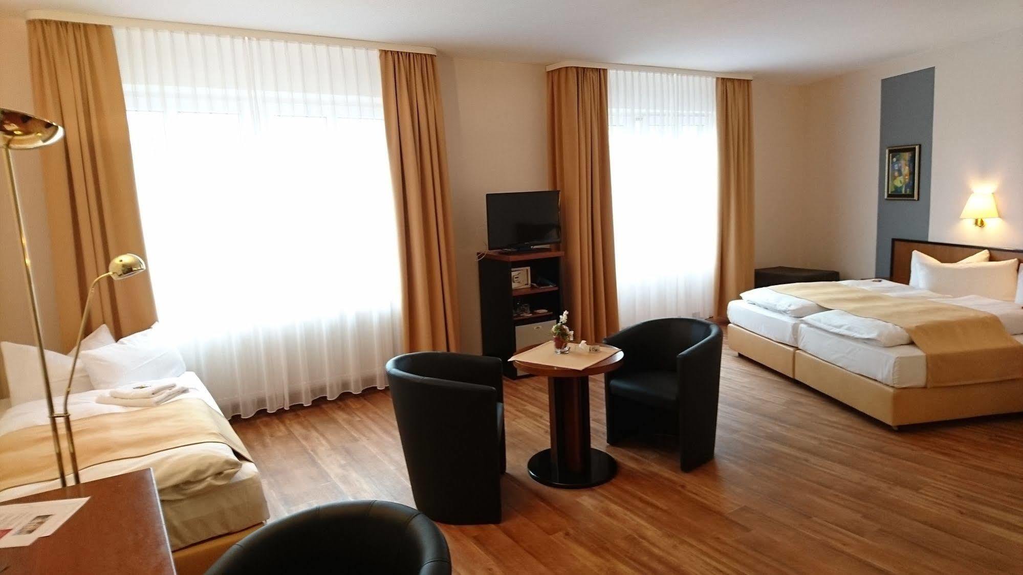 City Hotel Aschersleben Kültér fotó